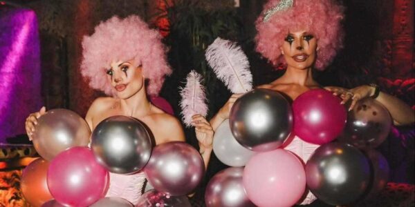Balloon-Showgirls-Gala-Dinners