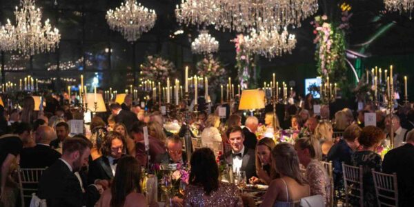 Chandeliers-For-Events-Private-Parties