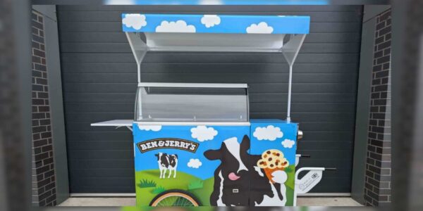 Event-Food-and-Drink-Carts-Family-Festivals