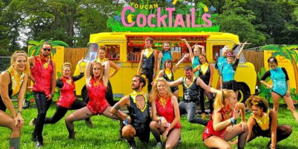 Immersive-Cocktail-Bar-corporate-summer-party