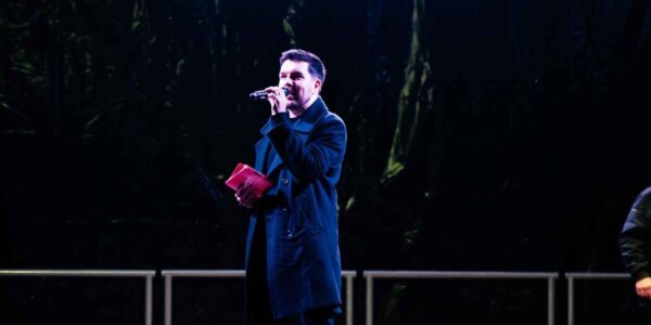 Jonny-Meah-Compere-For-Company-Events