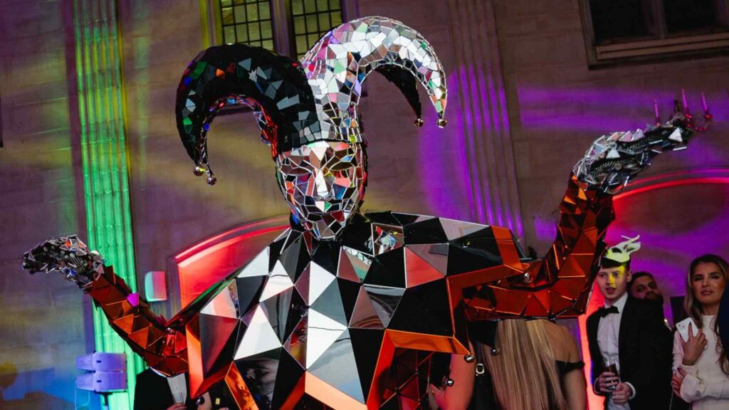 A mirror jester perfect for corporate events this summer.