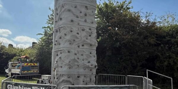 Mobile-Rock-Climbing-Family-Fun-Days