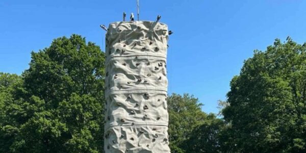 Mobile-Rock-Climbing-Outdoor-Activities