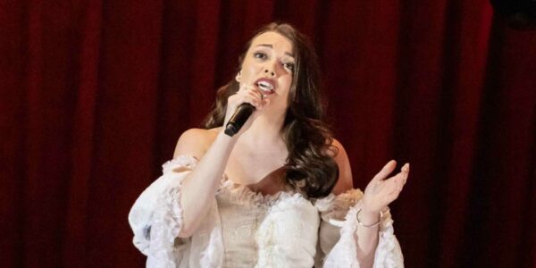 Musical-Tribute-Show-Singers