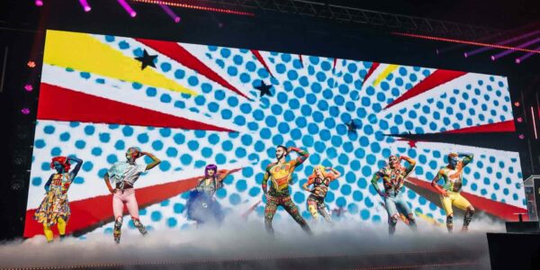 Pop-Art-Dance-Show-Colourful-Performance