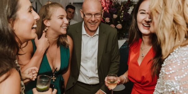  Corporate-Mind-Reader-Walkabout-Guest-Interaction
