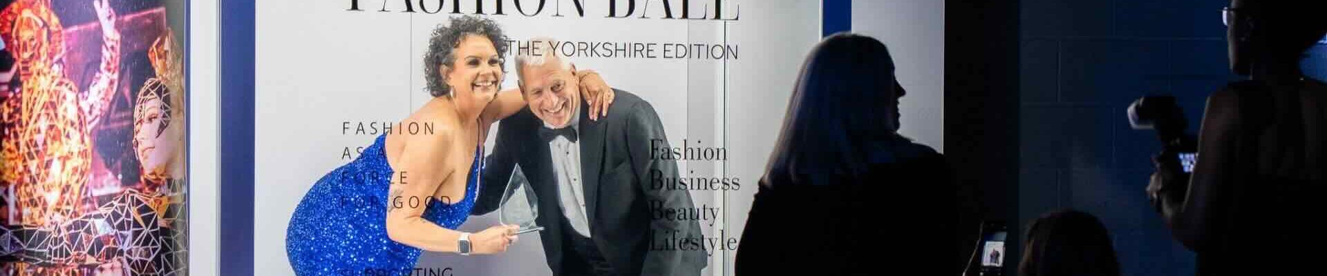 Magazine-Photo-Booth-Event-Entrance-Ideas