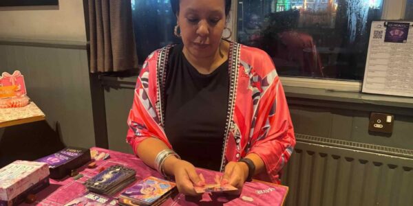 Tarot-Reader-UK
