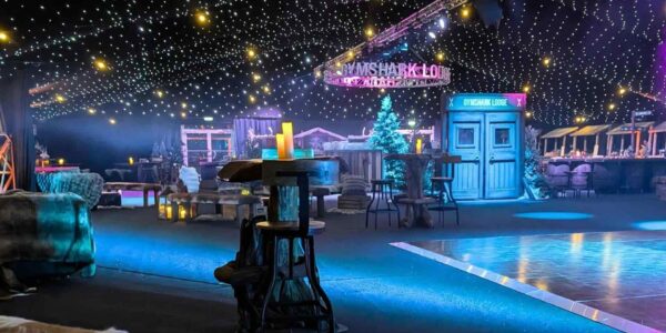 Ski-Lodge-Party