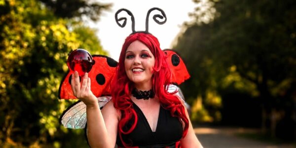 Ladybird-Contact-Juggler-Outdoor-Events