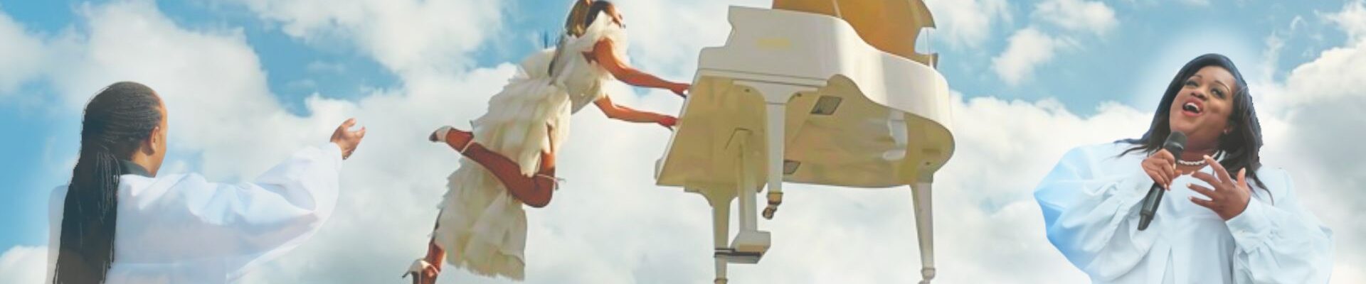 Immersive-Choir-And-Piano-Aerial-Bespoke-Show