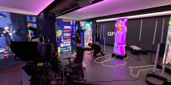 Mongraal-Livestream-Set-Production-Behind-The-Scenes