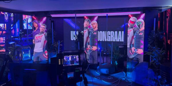 Mongraal-Livestream-Set-Production-Video-Cameras