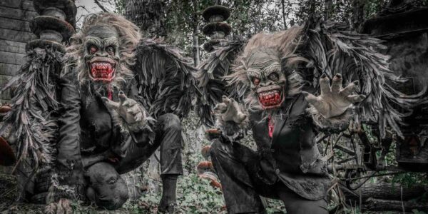Scary-Monkey-Halloween-Act-Carnivals