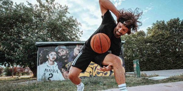 Basketball-Freestyle-Performer-Fan-Zones