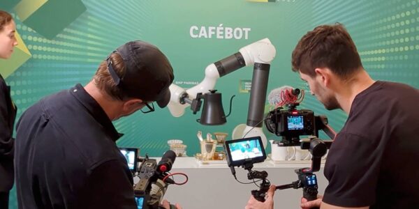 Robot-Barista-Hire-For-Conferences