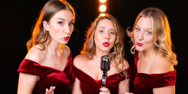 Vintage-Harmony-Trio-Exhibitions