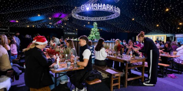 gymshark-lodge-christmas-event-wreath-making