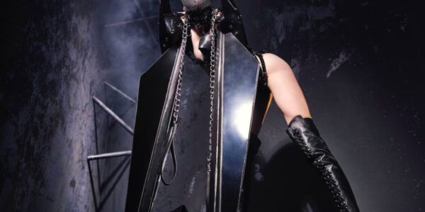 Sylvester-Alternative-Halloween-Act