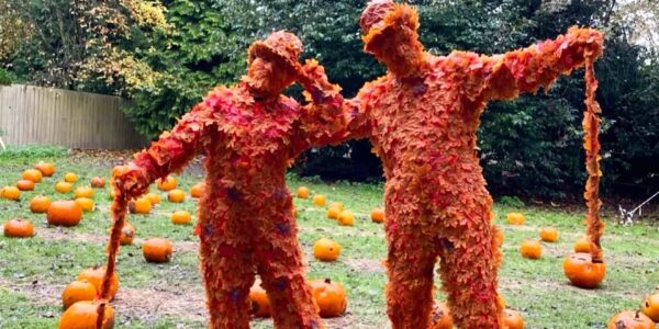 Autumn-Leaf-Men-Pumpkin-Patch-Walkabout