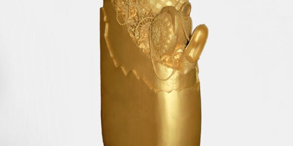 Branded-Chocolate-Sculpture