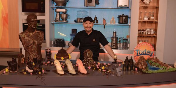 Live-Chocolate-Artist
